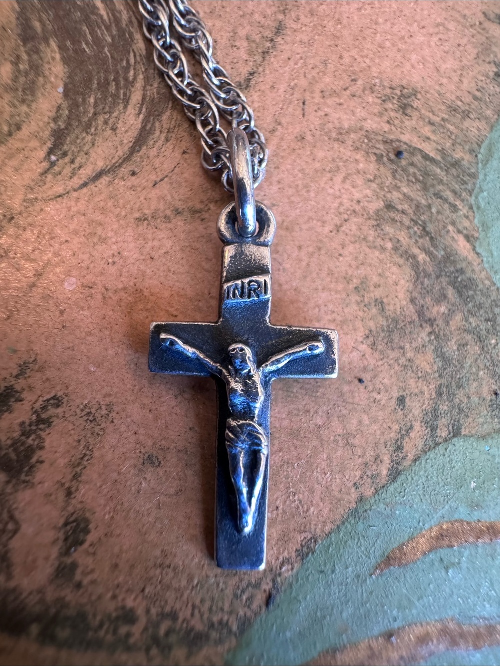 James Avery retired Sterling-Look Silver Crucifix Pendant Necklace - Men